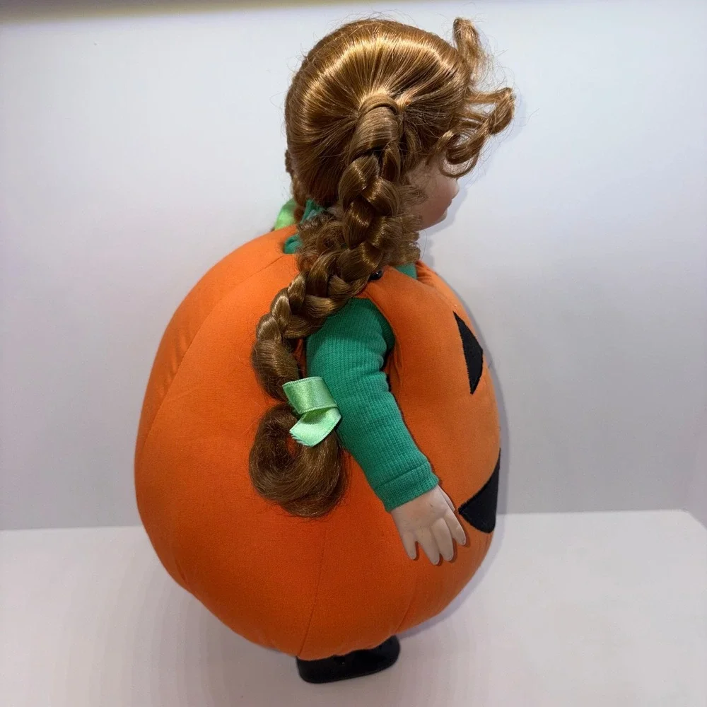 Vintage 1993 Lil' Punkin Hamilton Collection Porcelain Doll Halloween Girl 15